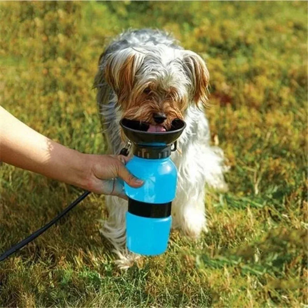 Bottiglia d'acqua per cani da compagnia portatile da esterno da 500 ml per estrusione di grandi dimensioni, tazza d'acqua da viaggio per cani, ciotola per mangiatoia per acqua potabile per cani e gatti - My Store Pet